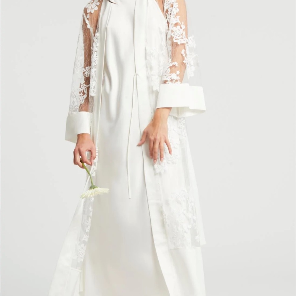 Bridal Robe - Picture 4 of 8